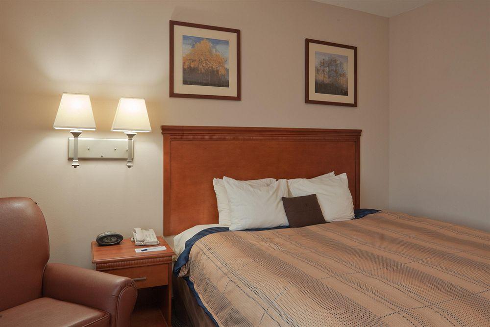 Candlewood Suites Pearl By Ihg Phòng bức ảnh