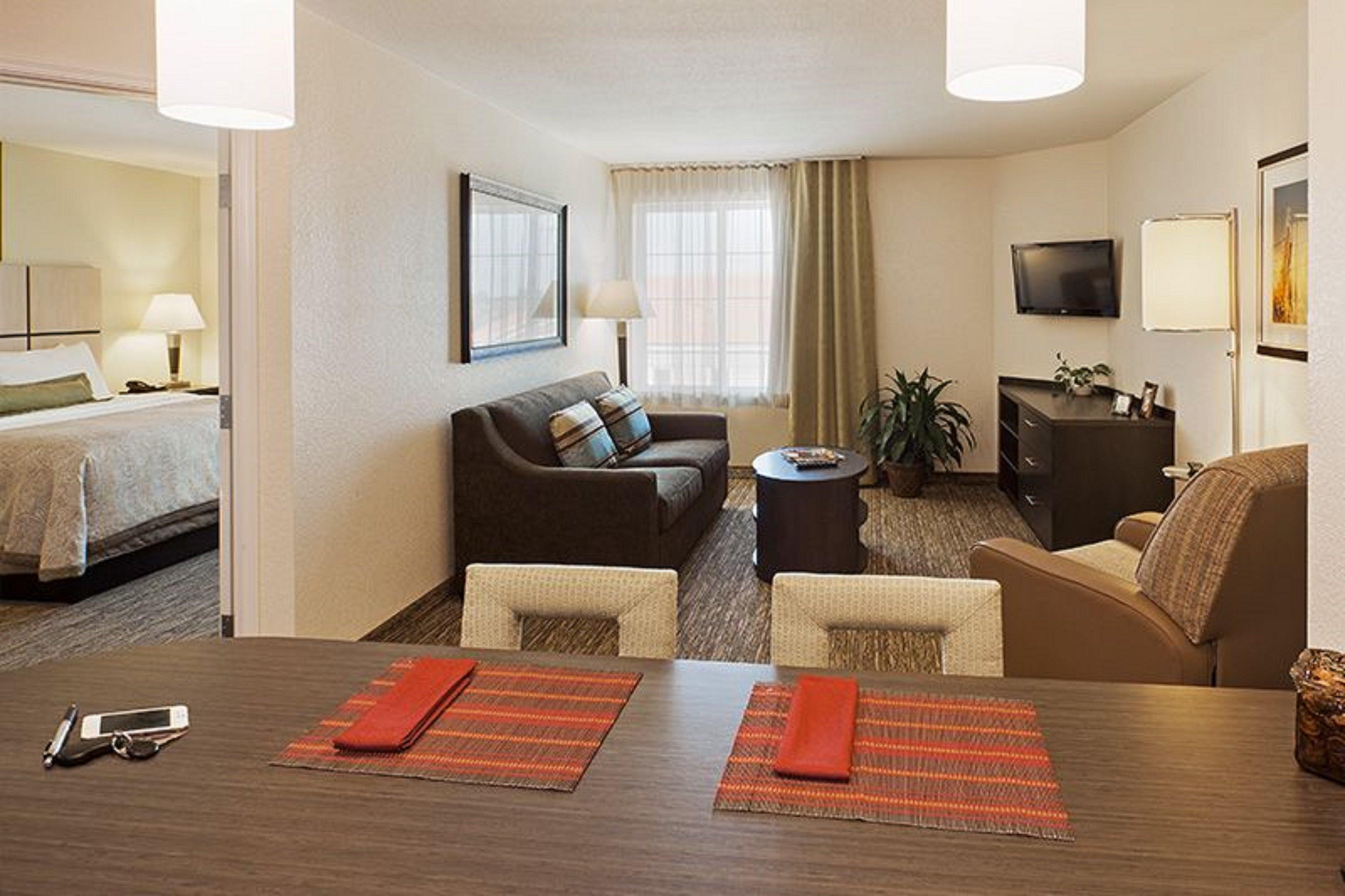 Candlewood Suites Pearl By Ihg Ngoại thất bức ảnh