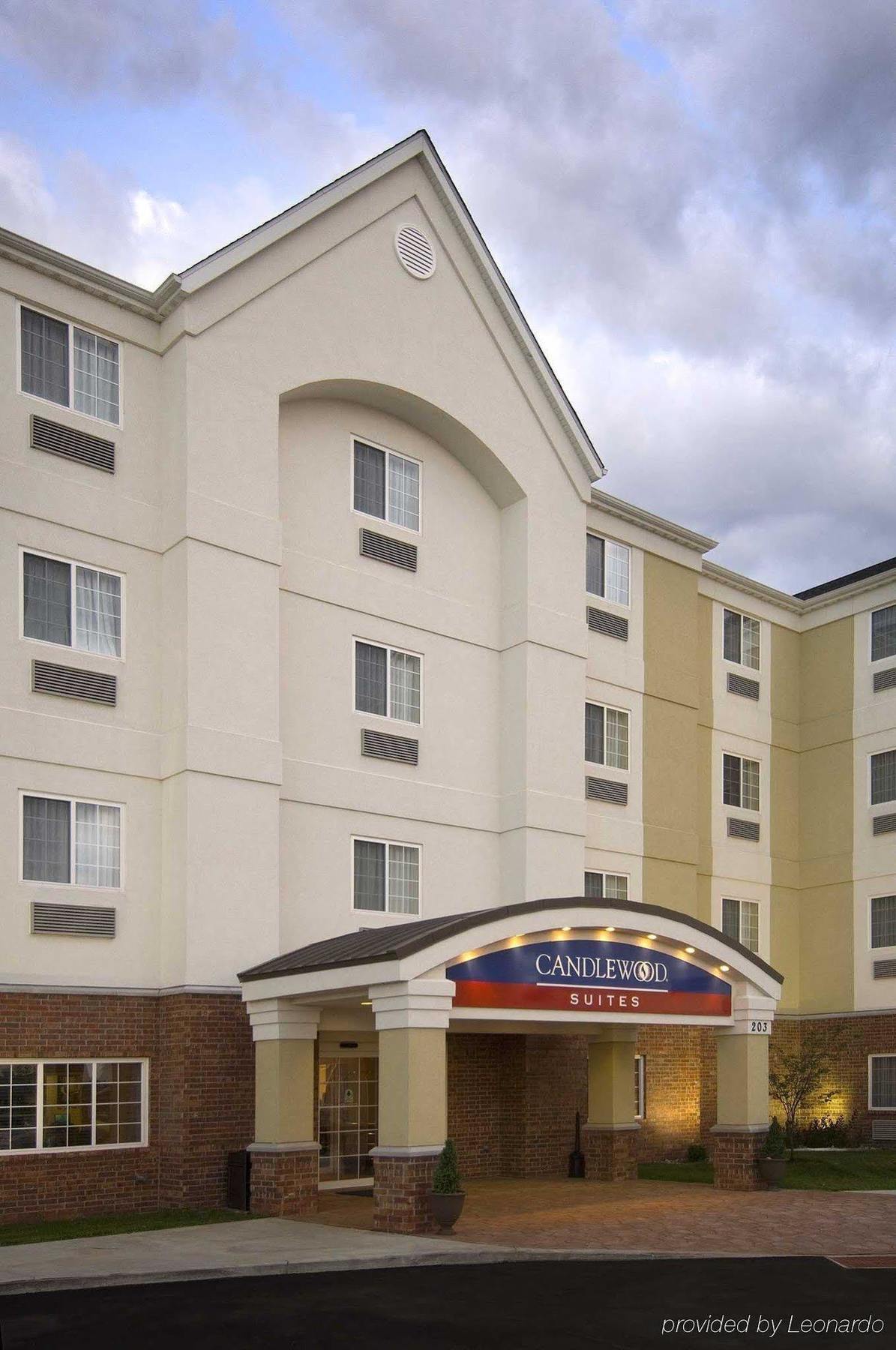 Candlewood Suites Pearl By Ihg Ngoại thất bức ảnh