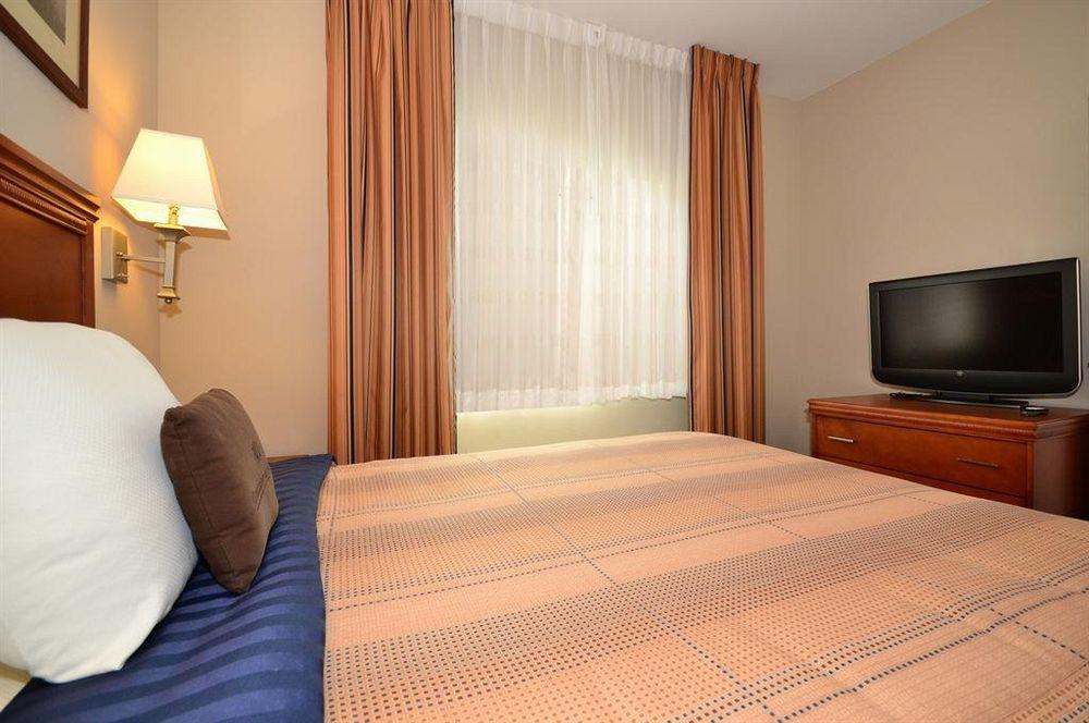 Candlewood Suites Pearl By Ihg Phòng bức ảnh